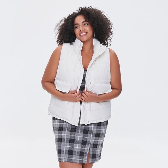 Forever 21 Jackets & Blazers - Forever 21+ Zip Front Quilted Vest NWT Size 1X